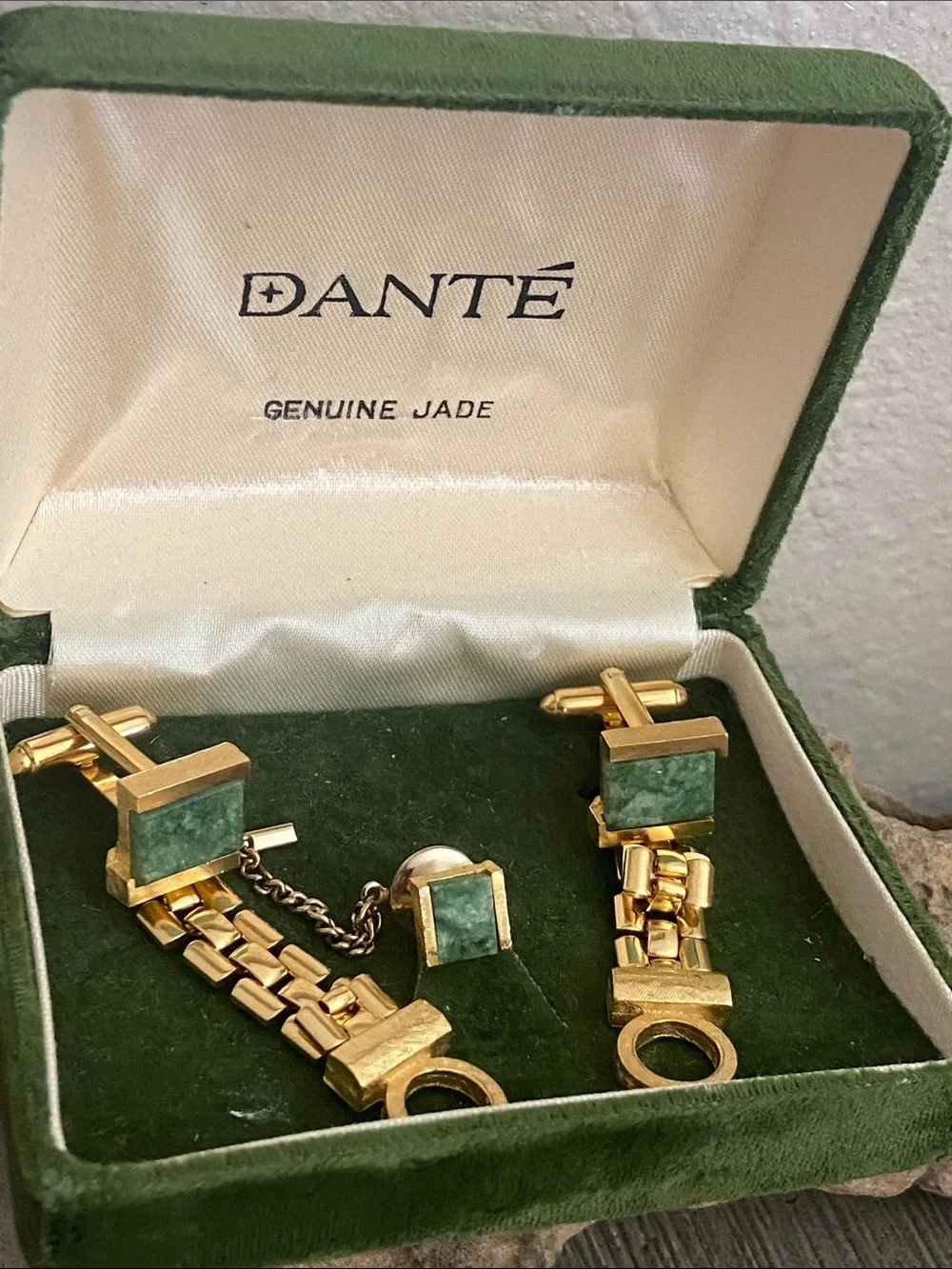 Vintage DANTE’ Gold Tone Genuine Jade Cuff Links & Tie Pin Set In Original Box